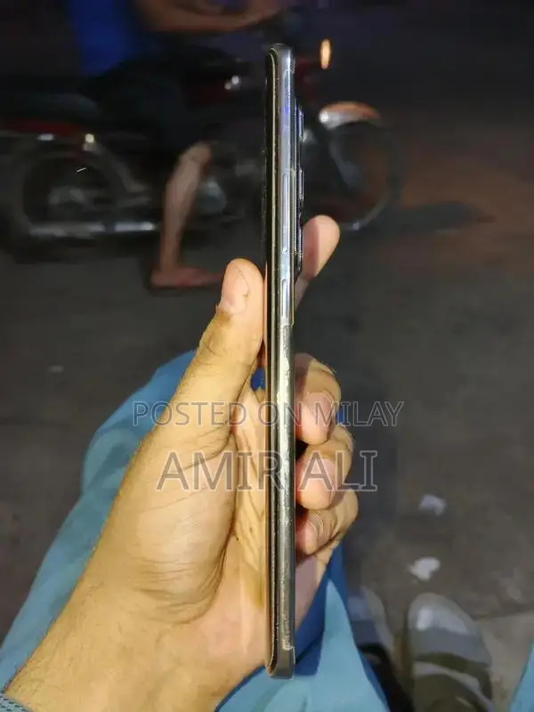 Mobile Edge Smartphone Compact Communication Device