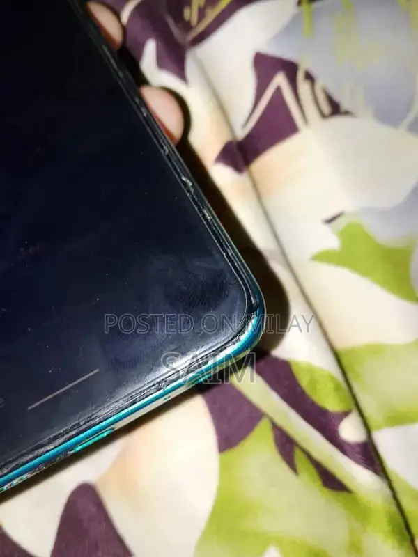 Budget-Friendly Compact Smartphone with Essential Features