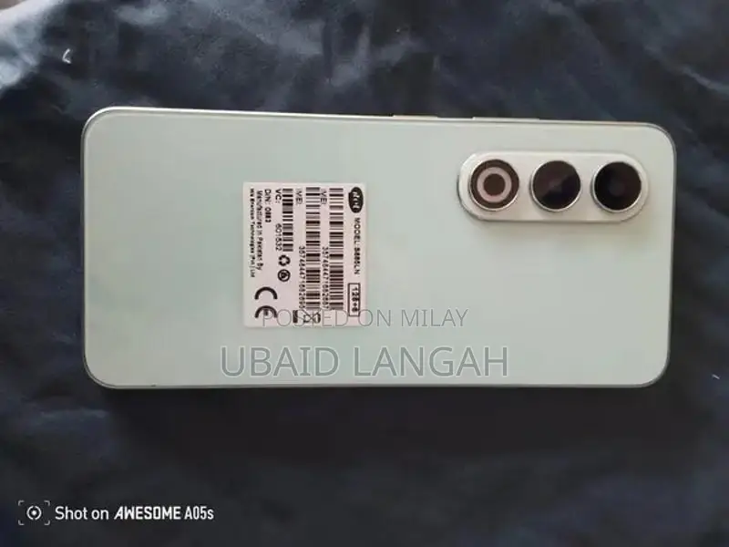 Samsung S25 Smartphone 128GB Storage Excellent Condition