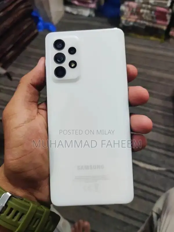 Samsung Galaxy A52 Smartphone - Mid-Range Mobile Device