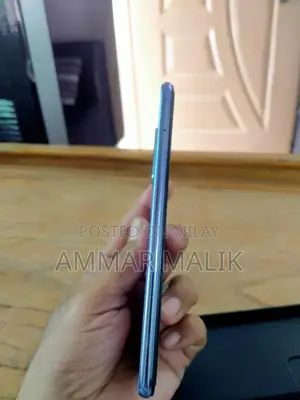 Vivo V21e Smartphone with Advanced Camera System