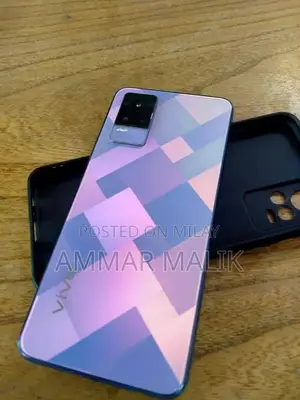 Vivo V21e Smartphone with Advanced Camera System