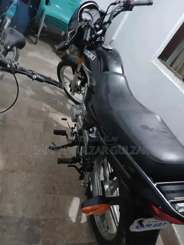 Suzuki GD 110 Motorcycle - 2020 Model with New Tires