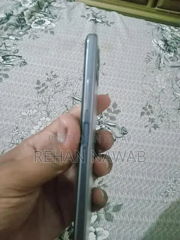 Sparx Ultra 11 Smartphone - 8GB RAM, 128GB Storage