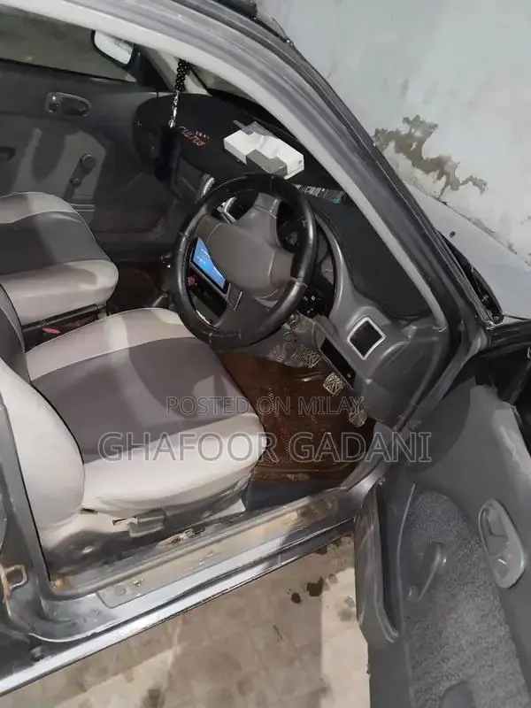 Suzuki Cultus 2012 VXR Sedan Compact Car