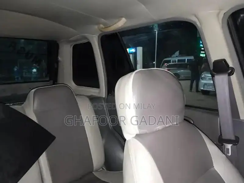 Suzuki Cultus 2012 VXR Sedan Compact Car