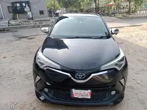 Photo - Toyota C-HR Compact Crossover SUV - Import Model