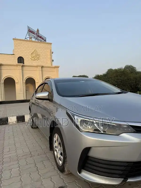 Toyota Corolla GLI Sedan - 2018 Model