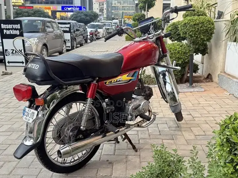United 70cc Motorcycle 2022 Model Low Mileage