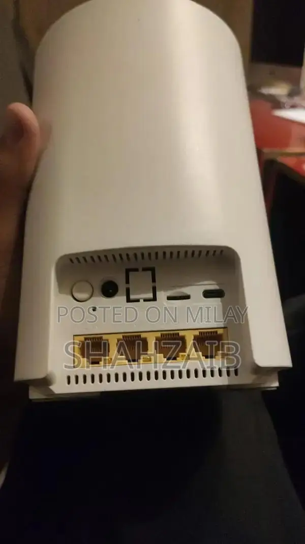 5G Wireless Router - High-Speed Network Connectivity Device