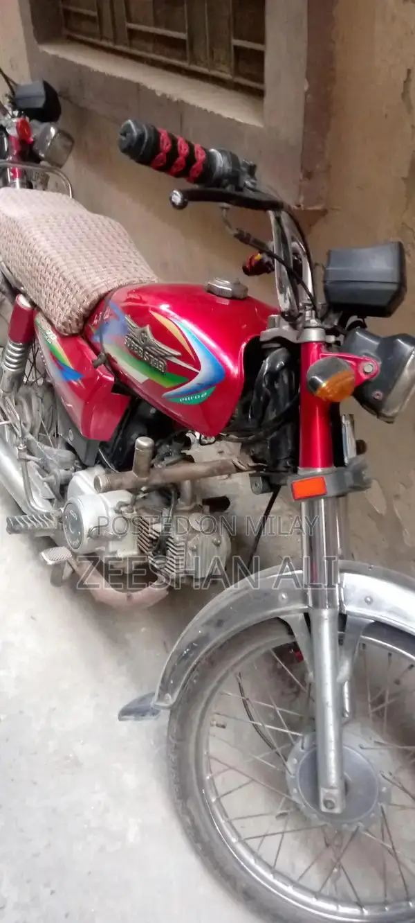 2017 Motorcycle with Good Mileage and Performance