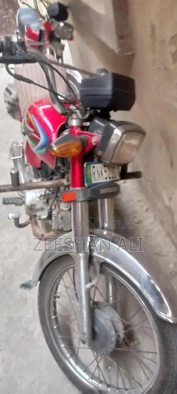 2017 Motorcycle with Good Mileage and Performance