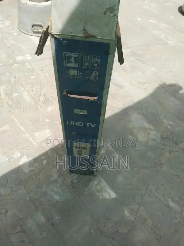 Samsung 55-Inch LED Smart TV in Excellent Condition