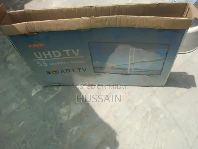 Samsung 55-Inch LED Smart TV in Excellent Condition