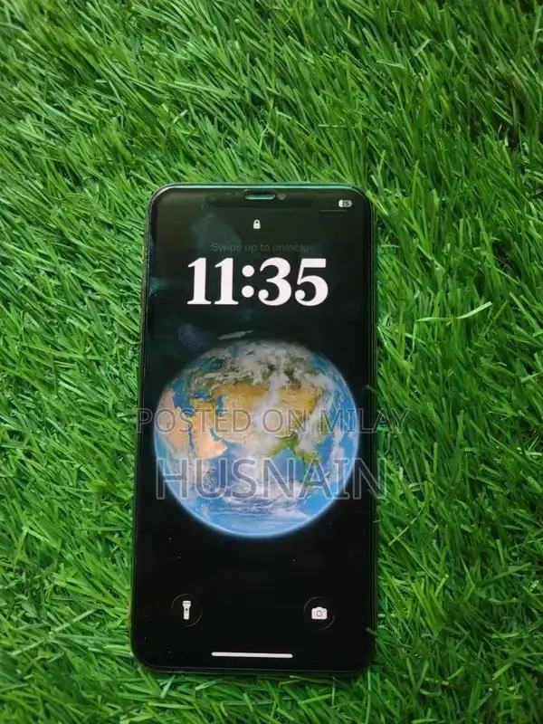 Apple iPhone 11 Pro Max Gold 256GB Excellent Condition