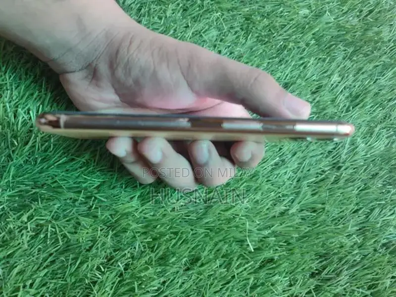 Apple iPhone 11 Pro Max Gold 256GB Excellent Condition