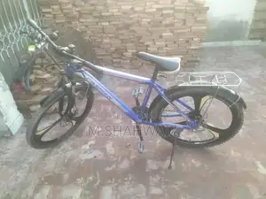 26 Inch Mountain Bike with Gears - New Condition