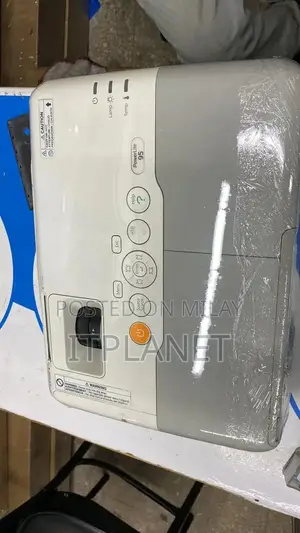 Multimedia Projector with Screen - New and Used Options