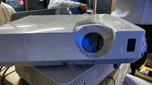 Multimedia Projector with Screen - New and Used Options