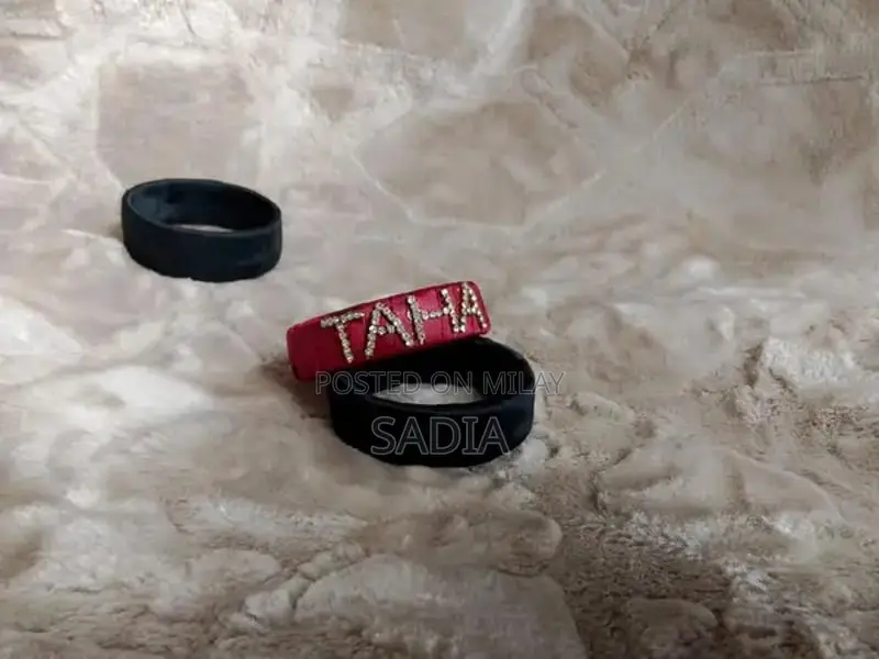 Elegant Traditional Bangles for Women - Stylish Ethnic Jewelry Accesso