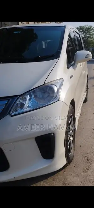 Low Mileage Clean Car with 82,000 km Genuine Drive