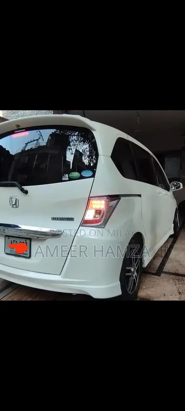 Low Mileage Clean Car with 82,000 km Genuine Drive