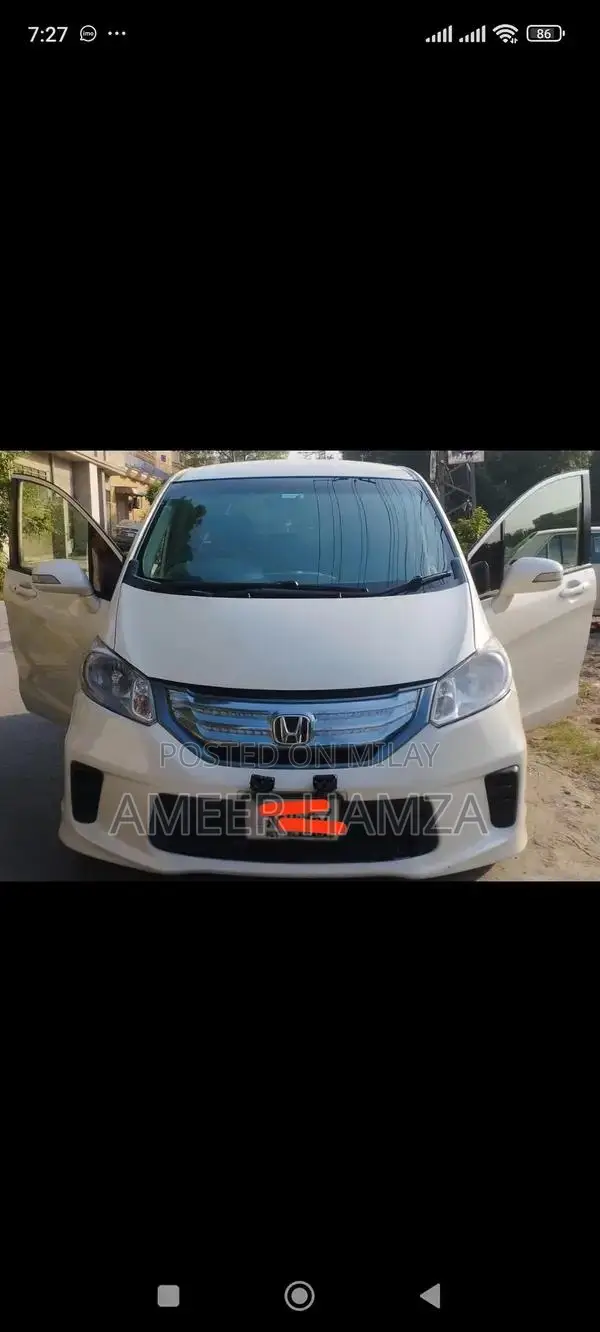 Low Mileage Clean Car with 82,000 km Genuine Drive