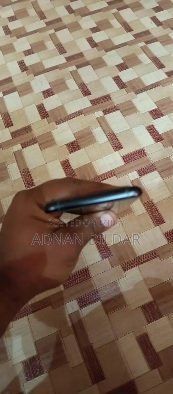 Premium 5G Dual SIM Smartphone with High Storage