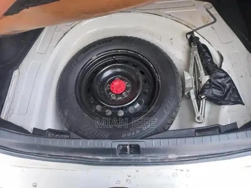 Toyota Corolla Altis 1.6 Sedan Sedan