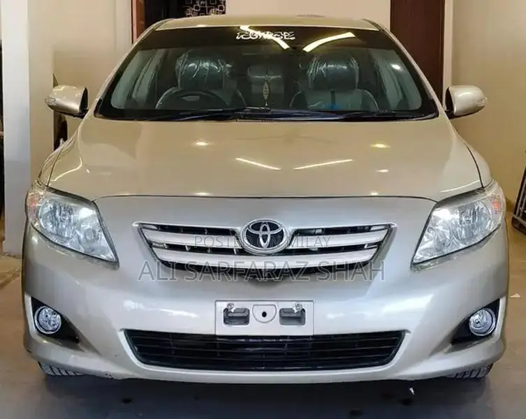 Toyota GLI 2009 Manual Sedan - Well Maintained