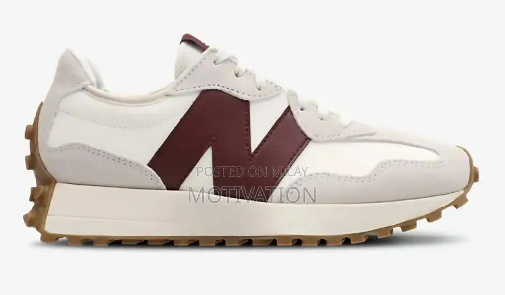 New Balance 327 Moonbeam Women's Trainers Sneakers