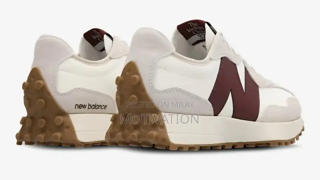 New Balance 327 Moonbeam Women's Trainers Sneakers