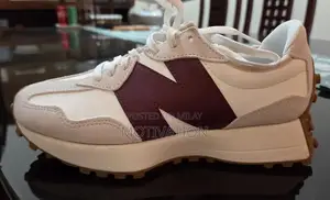 New Balance 327 Moonbeam Women's Trainers Sneakers