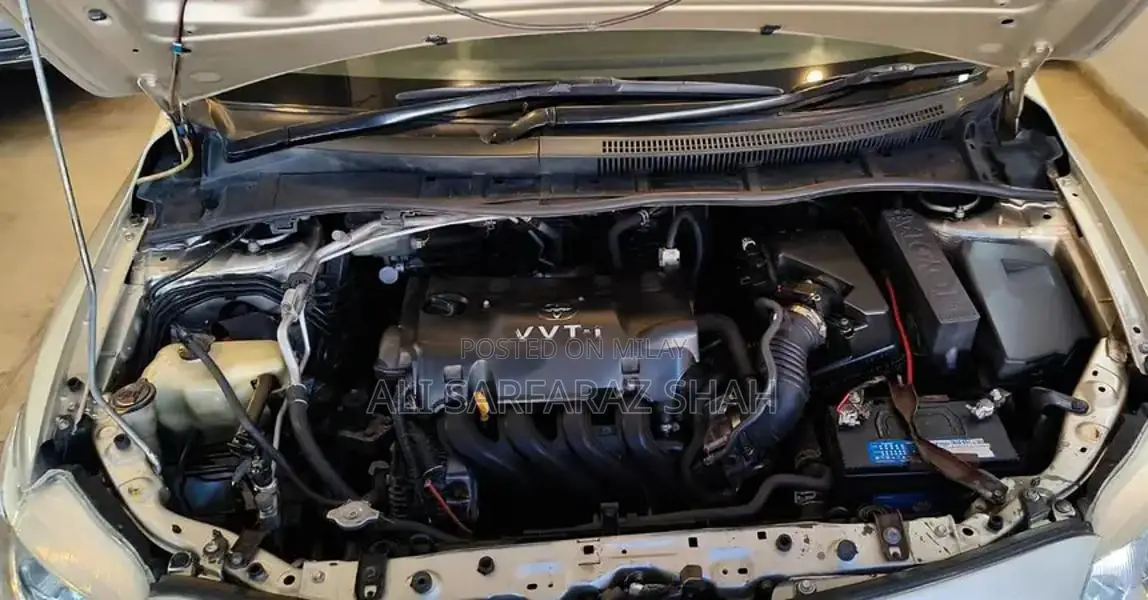 Toyota GLI 2009 Manual Sedan - Well Maintained