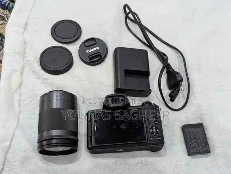 Canon M50 Mark II Mirrorless Digital Camera with Kit Lens