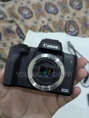 Canon M50 Mark II Mirrorless Digital Camera with Kit Lens