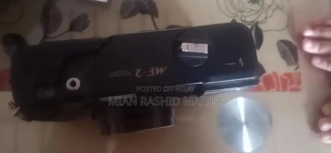 Compact Digital Camera from Japan with Low Usage