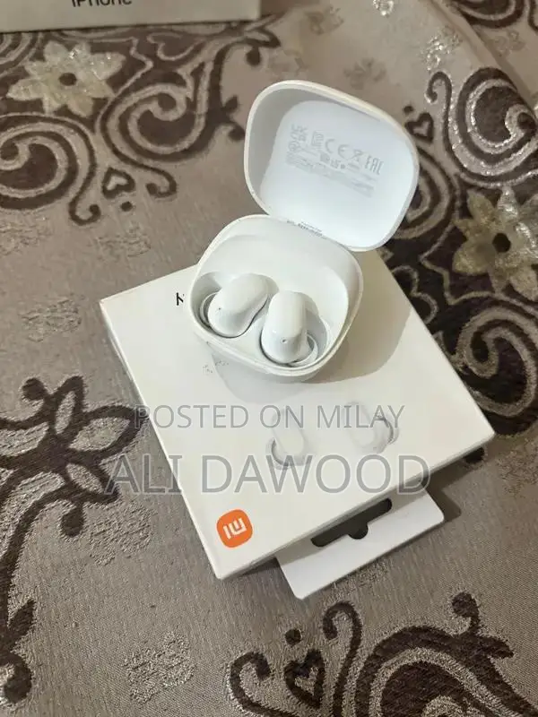 Wireless Earbuds with Imported Italian Design