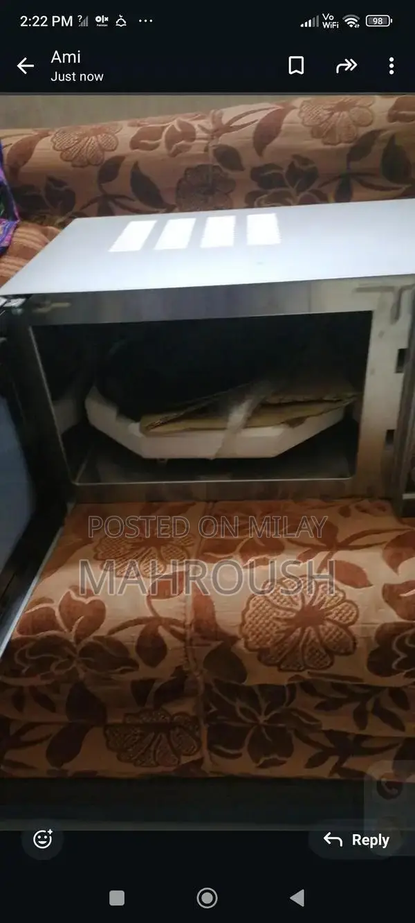 Compact Kitchen Microwave Appliance for Quick Heating