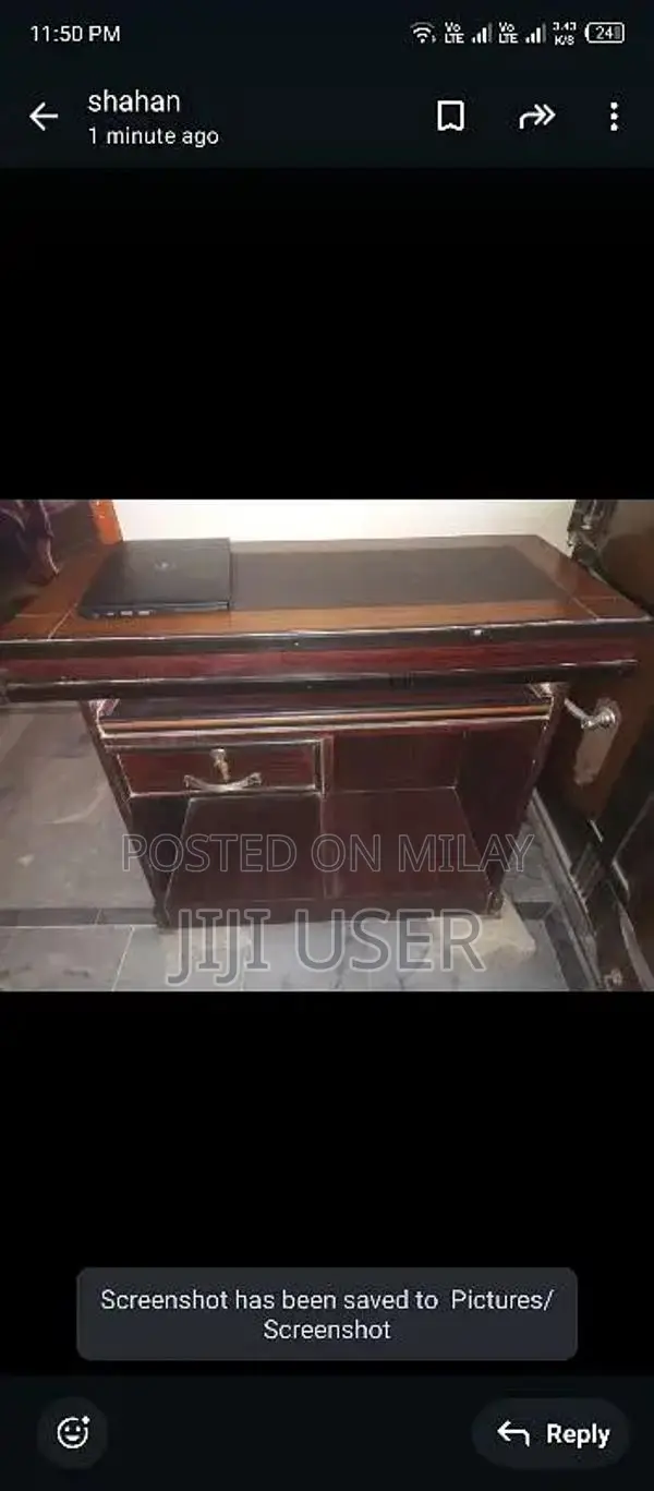 Modern Computer Desk in Excellent Condition