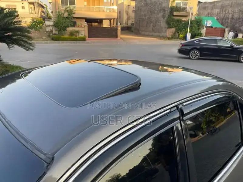 Honda Civic 2005 Sedan Sedan - Well-Maintained Family Car