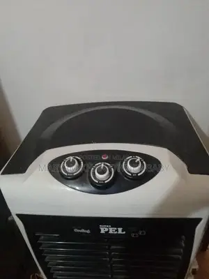 Portable Humidifier with Aroma Diffusion and Multiple Features