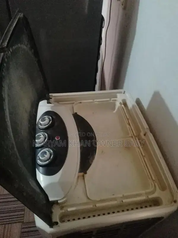 Portable Humidifier with Aroma Diffusion and Multiple Features