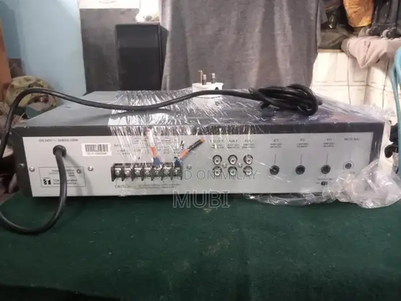 TOA A2240 Professional Audio Amplifier