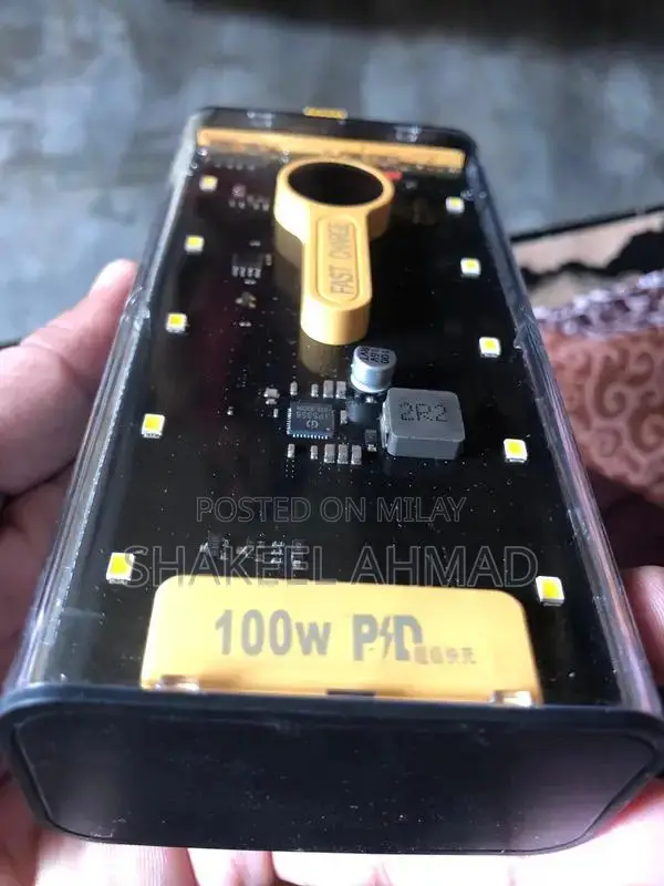 High Capacity Portable Power Bank with 20000mAh Battery