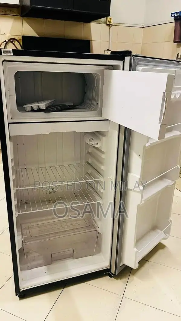 Dawlance Single Door Refrigerator - Reliable Home Cooling Solution