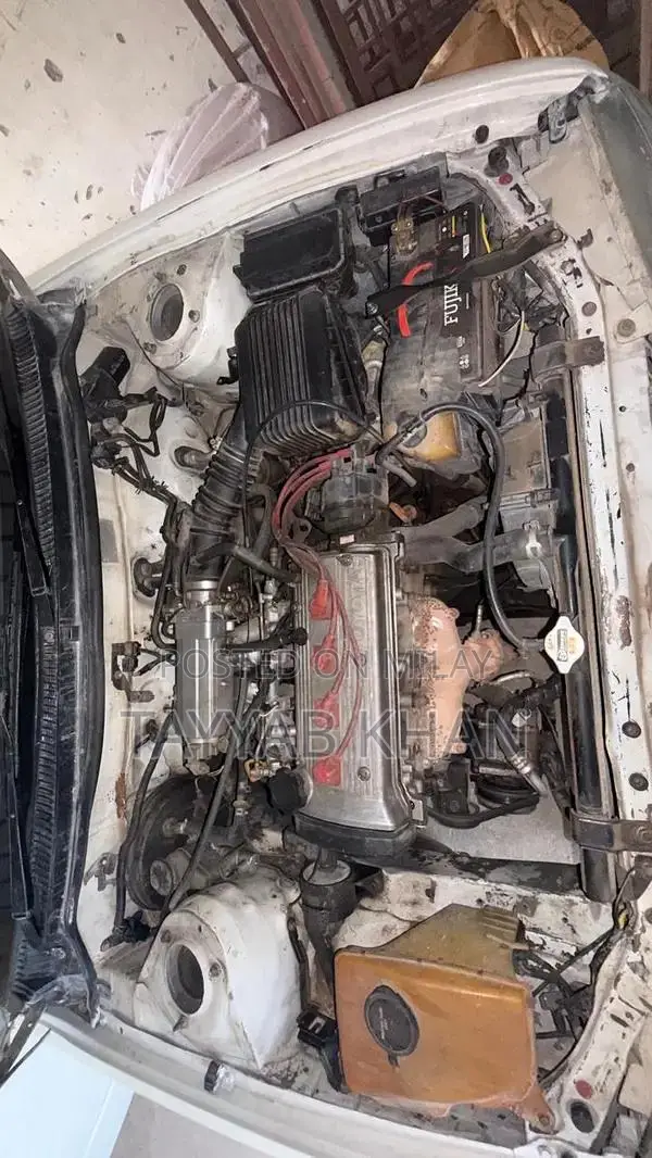 Well-Maintained Vehicle with New Rim and Tyre