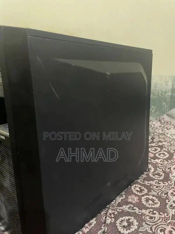 High-Performance Gaming PC with Ryzen 3600 and RTX 2060 Super