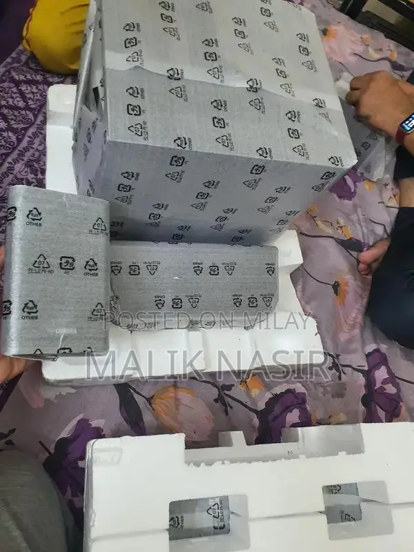 Yanaha NS-B40 5.1 Channel Speaker Sound System