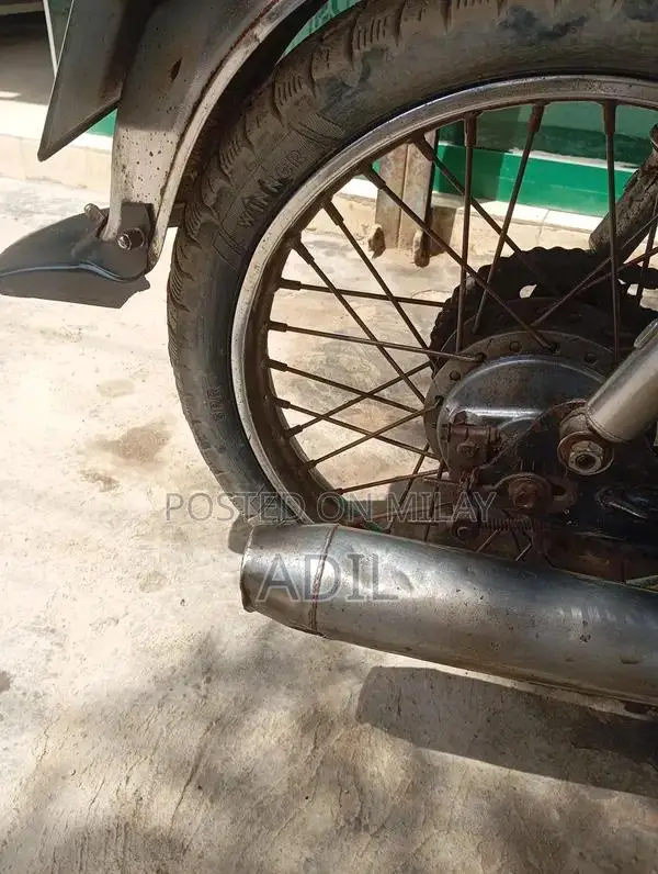 Used Tyres and Rim Set with Rim Jump Seat